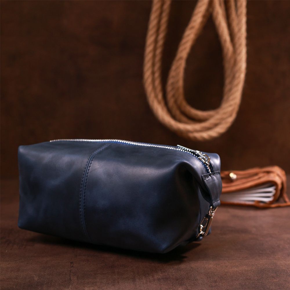 Solid leather cosmetic bag Shvigel 16401 blue